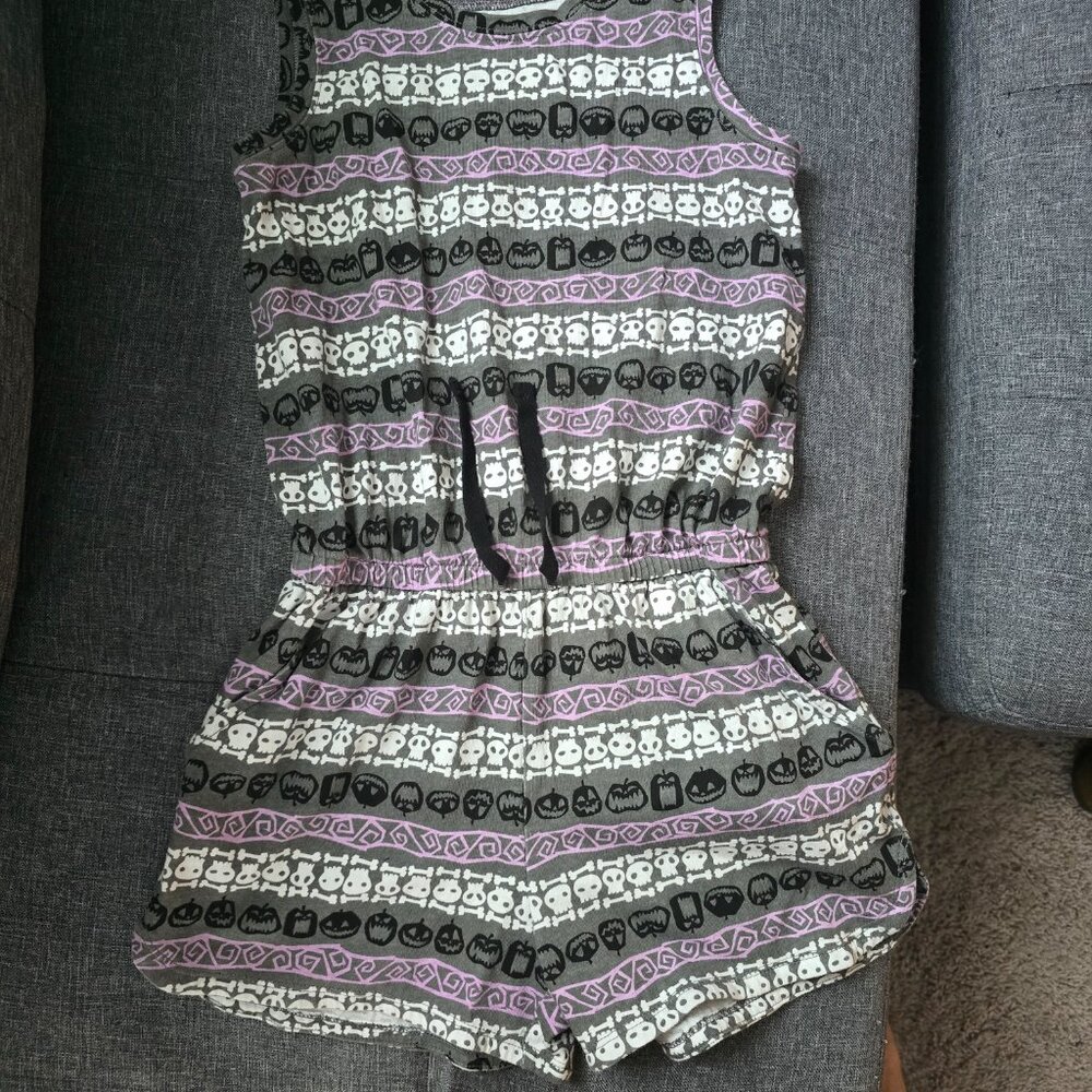 Set of Rompers - Picture 3 of 3